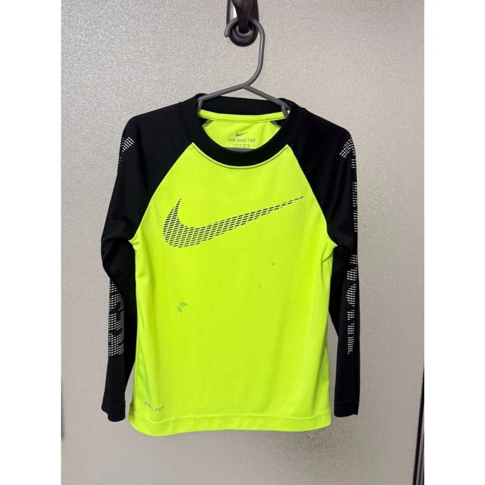Nike Kids Neon Yellow and Black Long Sleeve high viz shirt size 4
